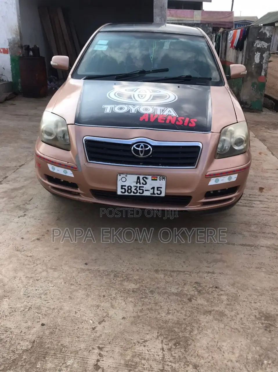 Toyota Avensis 2004 Brown