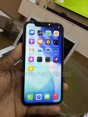Apple iPhone 11 64 GB Gray
