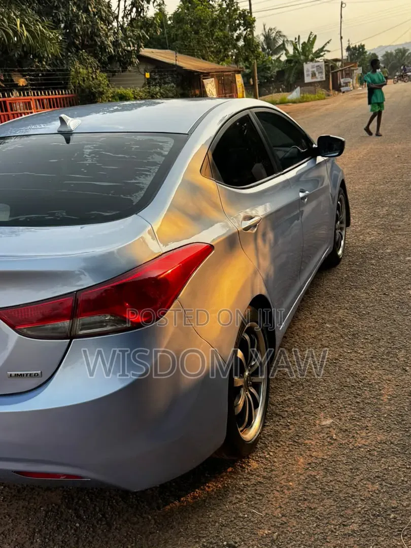 Hyundai Elantra 2013 Blue