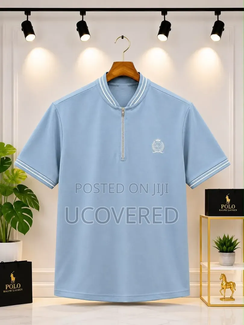 Short-Sleeve Polo Shirts Feature Casual Half-Zip Collars