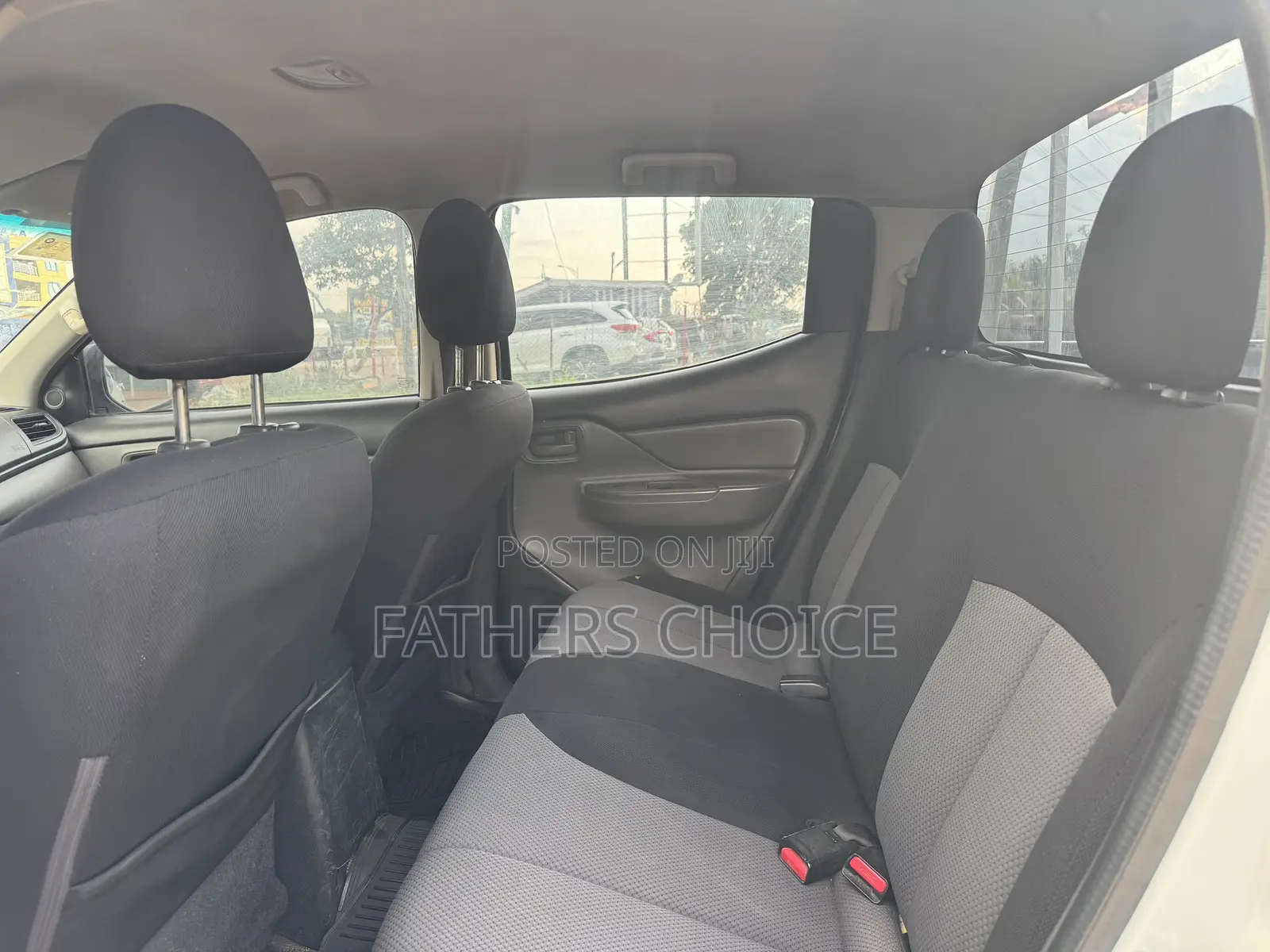 Mitsubishi L200 Double Cab 2.4 181hp 4WD 2017 White