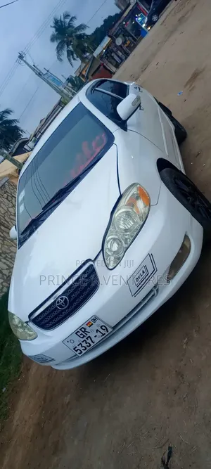 Toyota Corolla LE 2006 White
