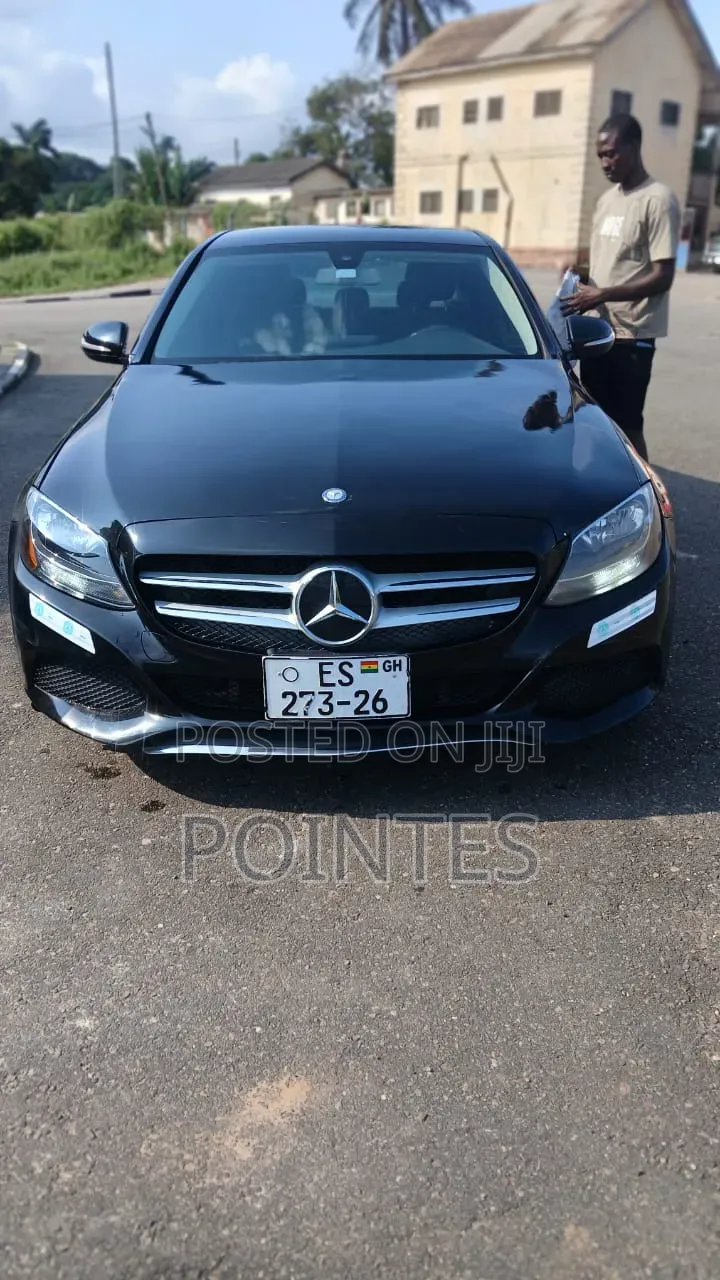 Mercedes-Benz C300 2016 Black