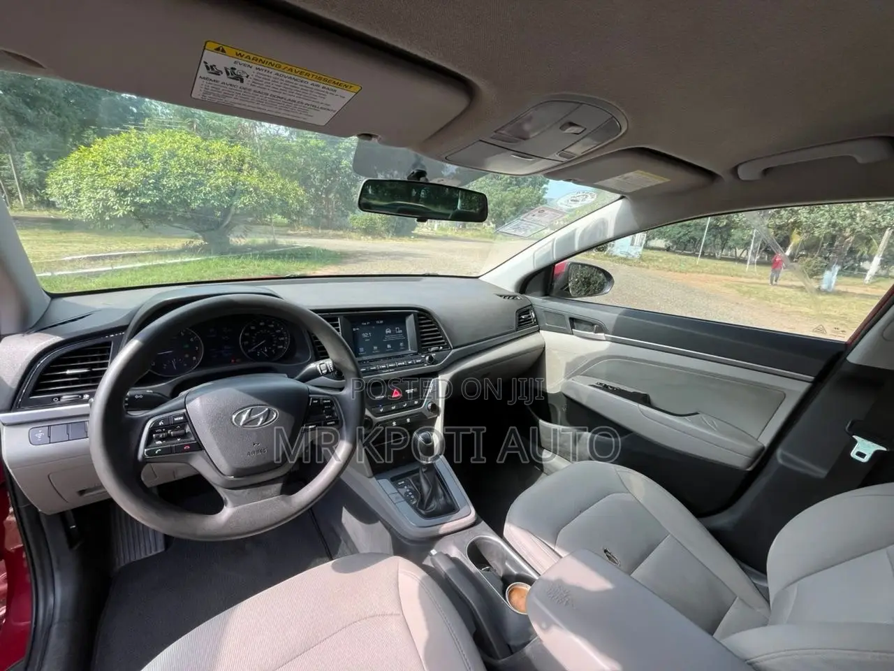 Hyundai Elantra 2017 Red