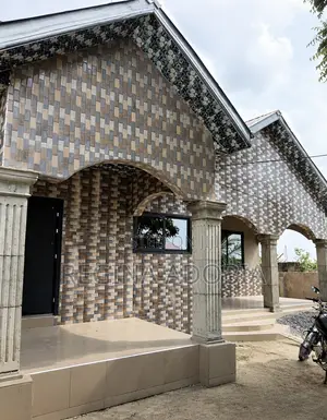 4bdrm House in Opeikuma for rent