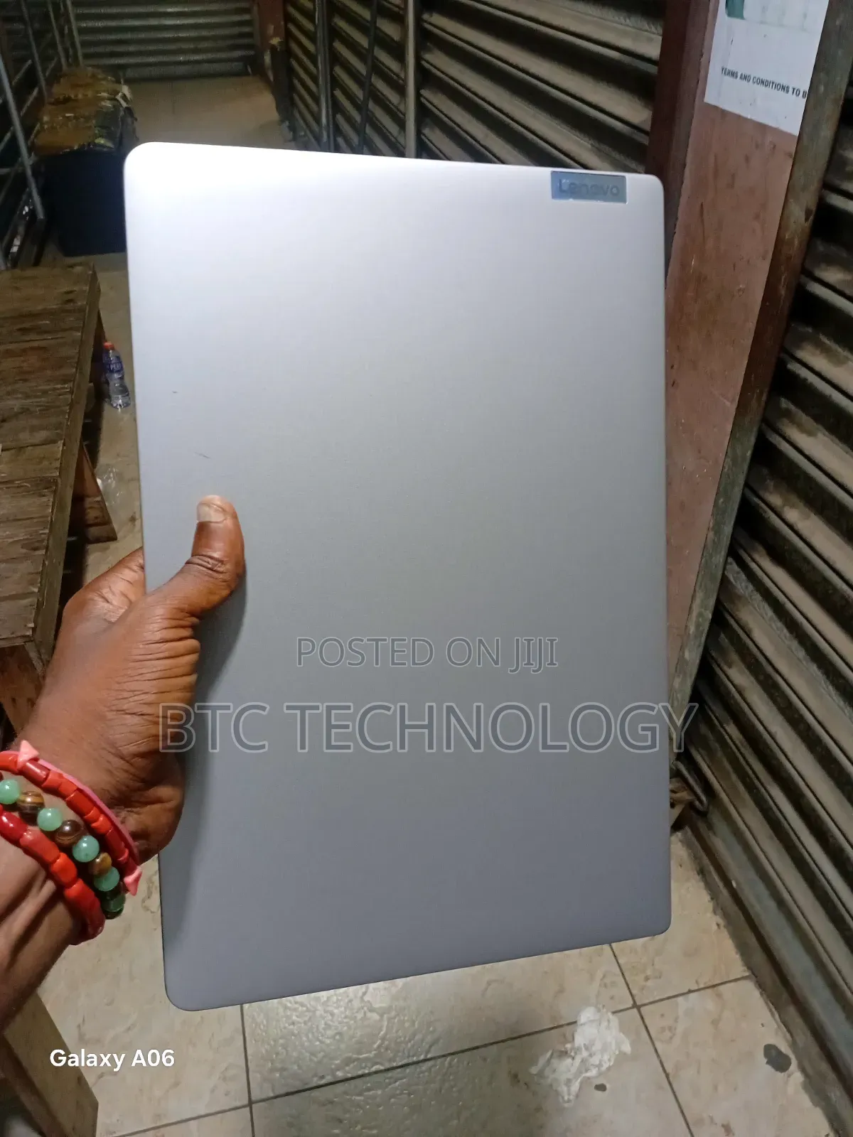 Laptop Lenovo Ideapad 3-14IIL05 12GB Intel Core i5 SSHD+SSD 256GB