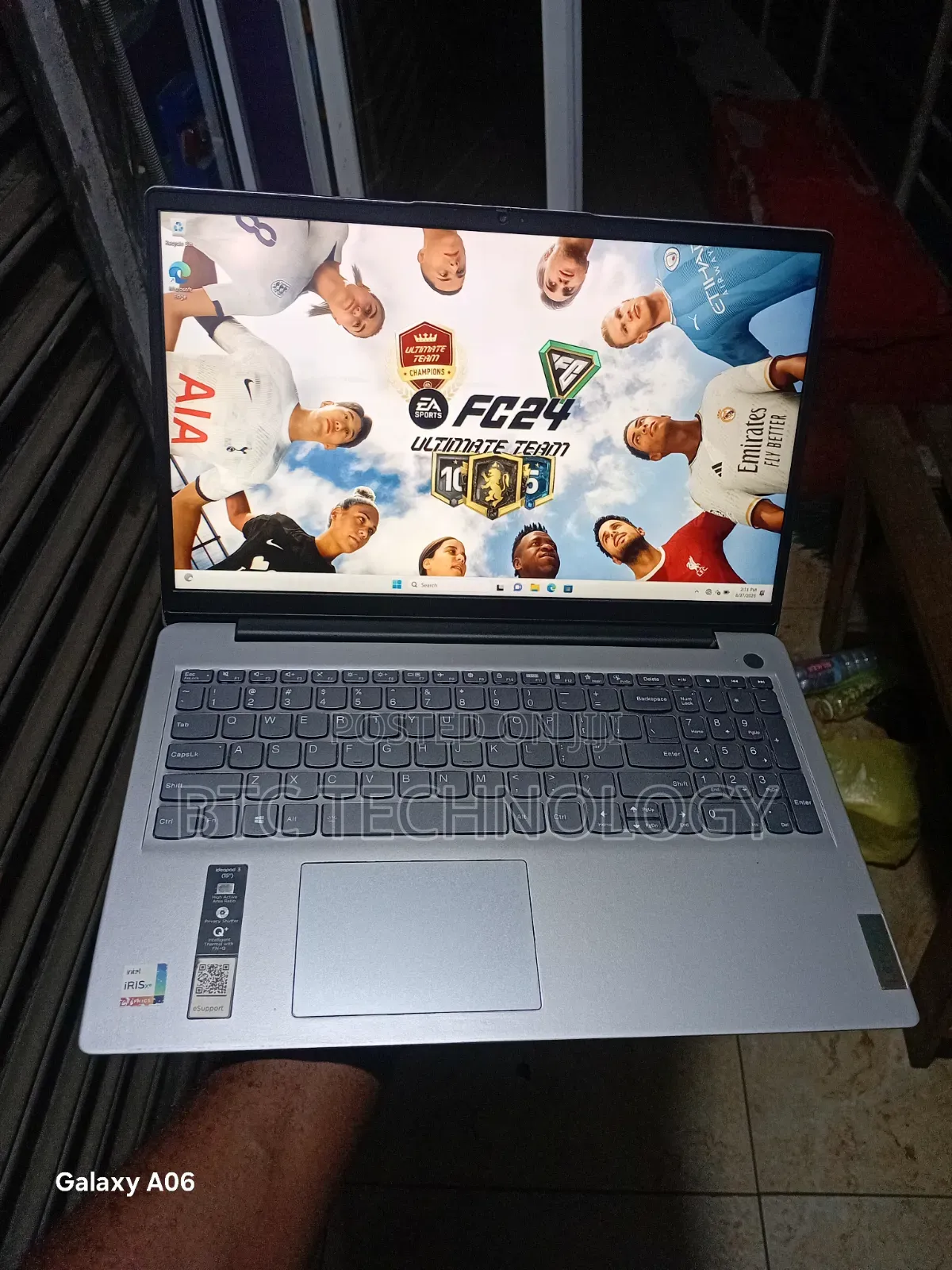 Laptop Lenovo Ideapad 3-14IIL05 12GB Intel Core i5 SSHD+SSD 256GB