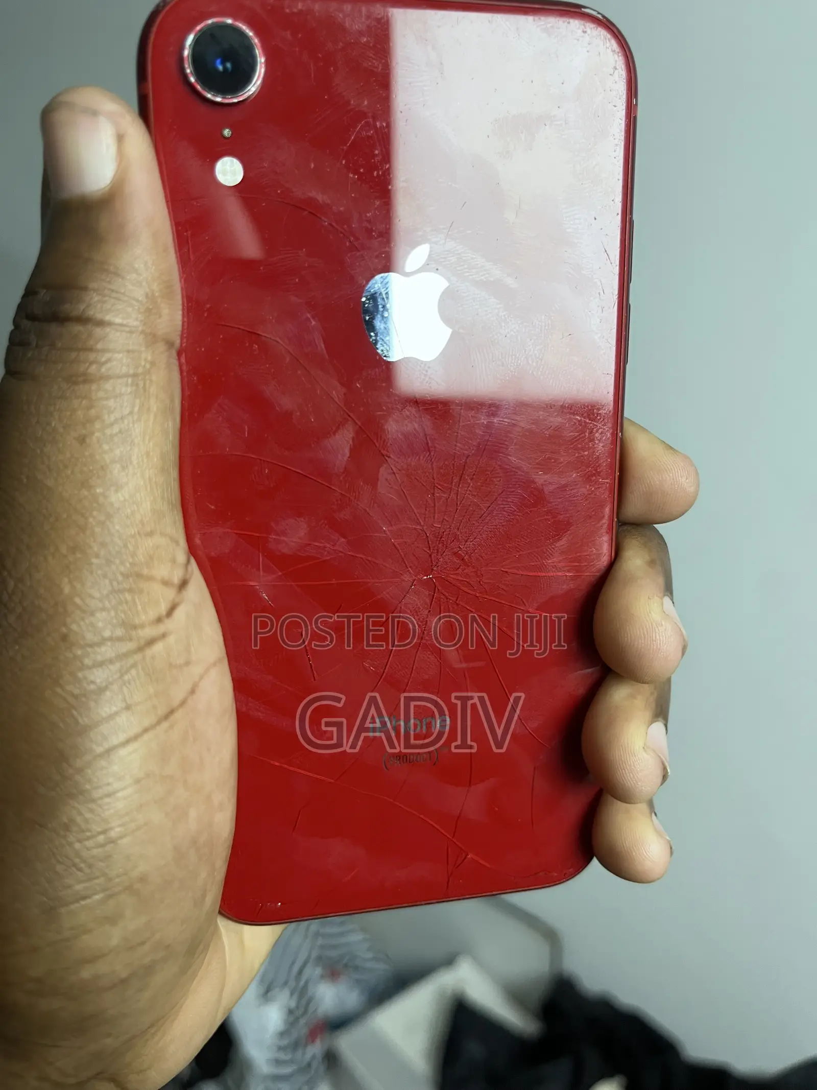 Apple iPhone XR 64 GB Red