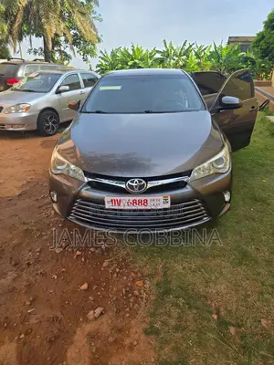 Toyota Camry LE 4dr Sedan (2.5L 4cyl 6A) 2016 Black