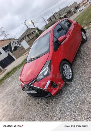 Toyota Yaris 2016 Red