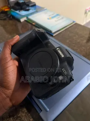 Phot and Video Camera With Laptop