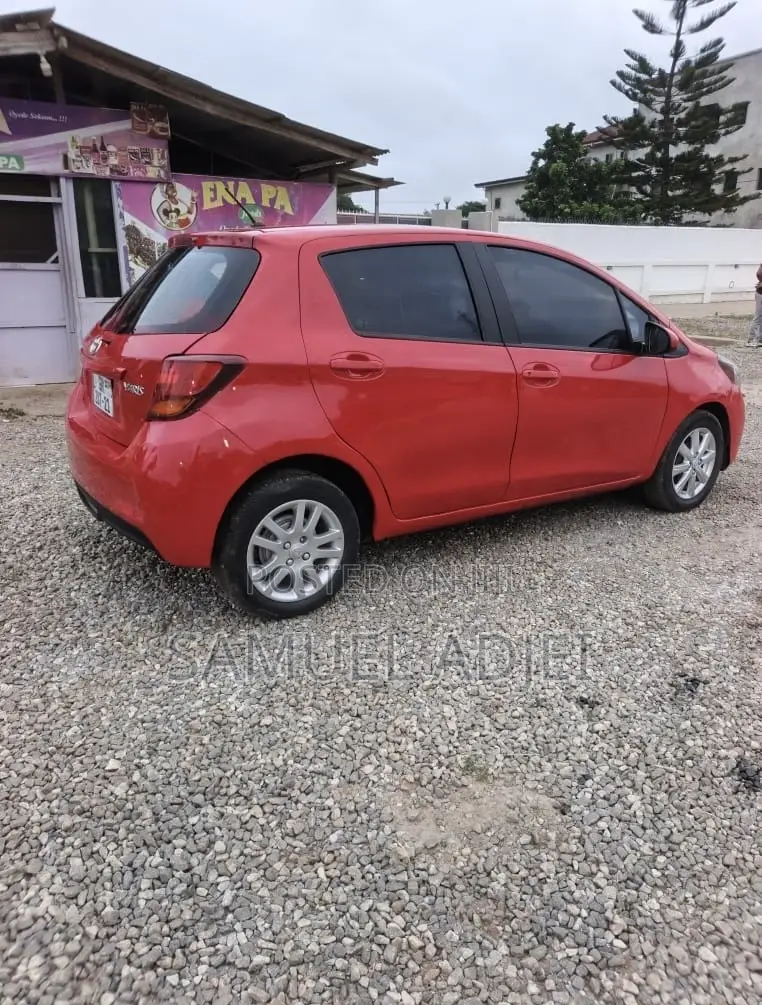 Toyota Yaris 2016 Red