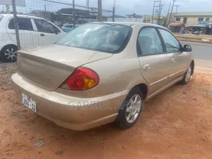 Kia Spectra 2004