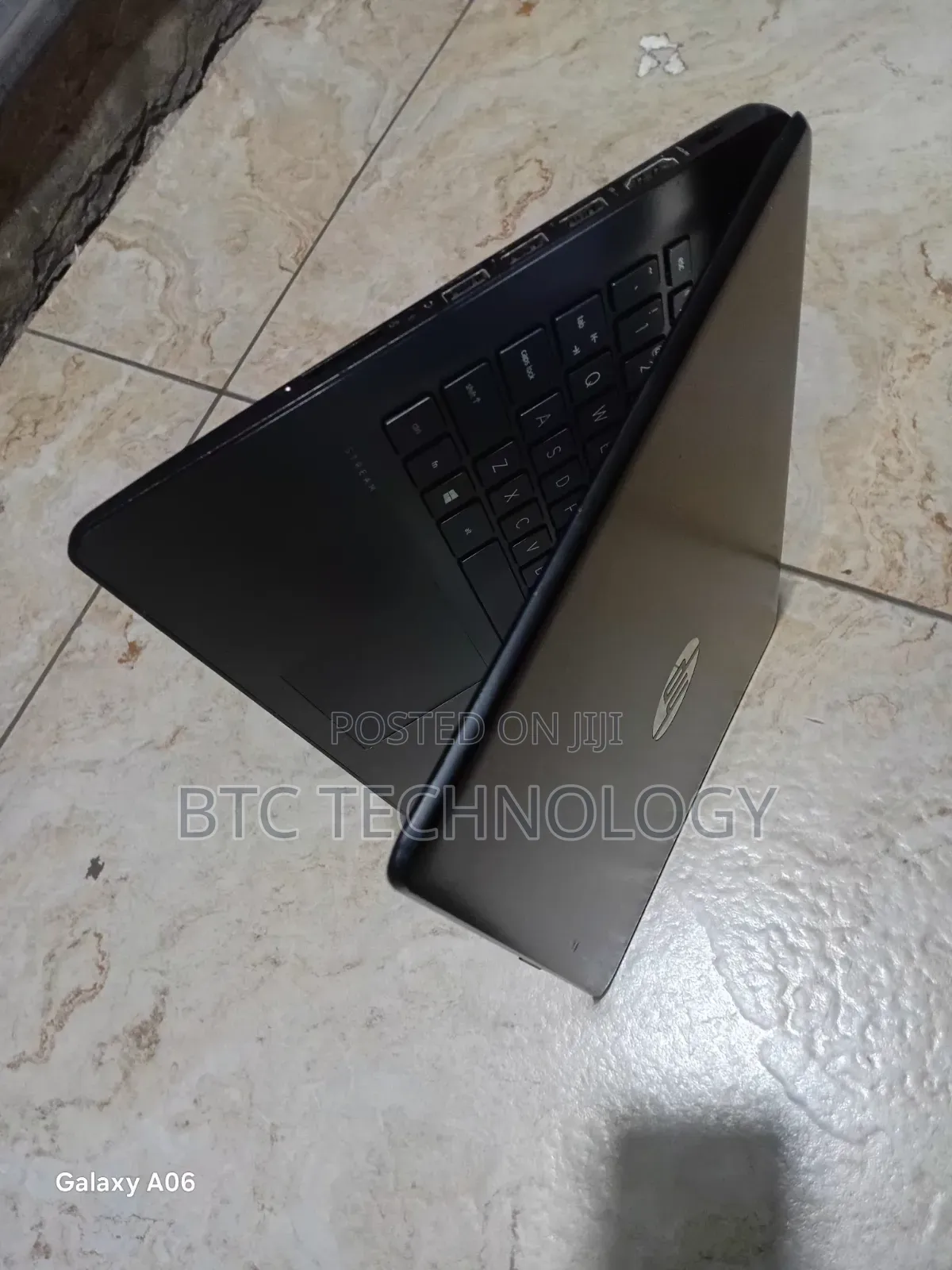 Laptop HP Stream 14 4GB Intel Pentium SSD 32GB