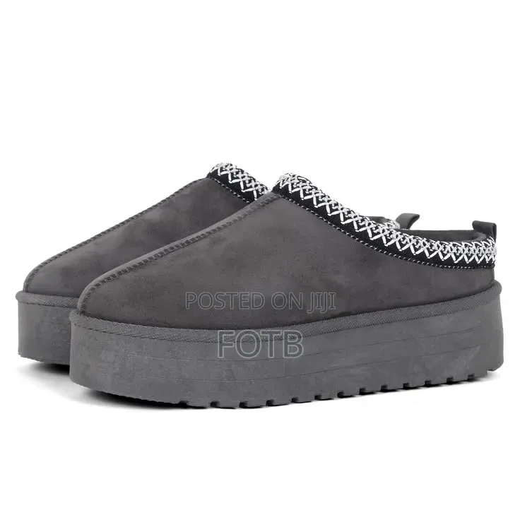 UGGs Shoes