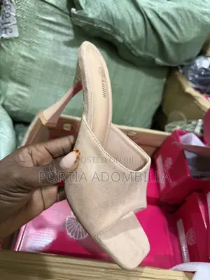 Ladies Heel