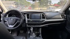 Toyota Highlander 2016 Black