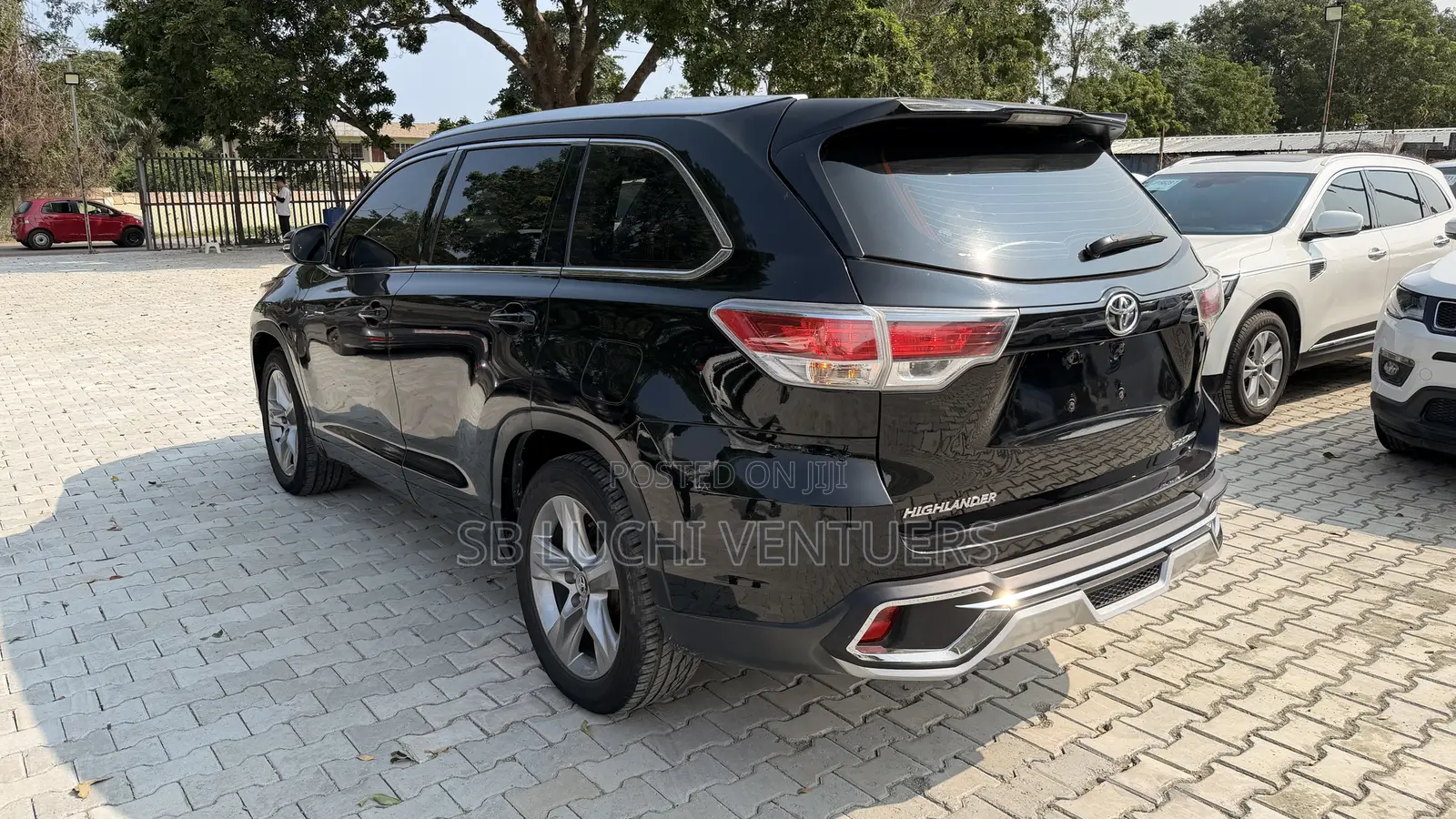 Toyota Highlander 2016 Black