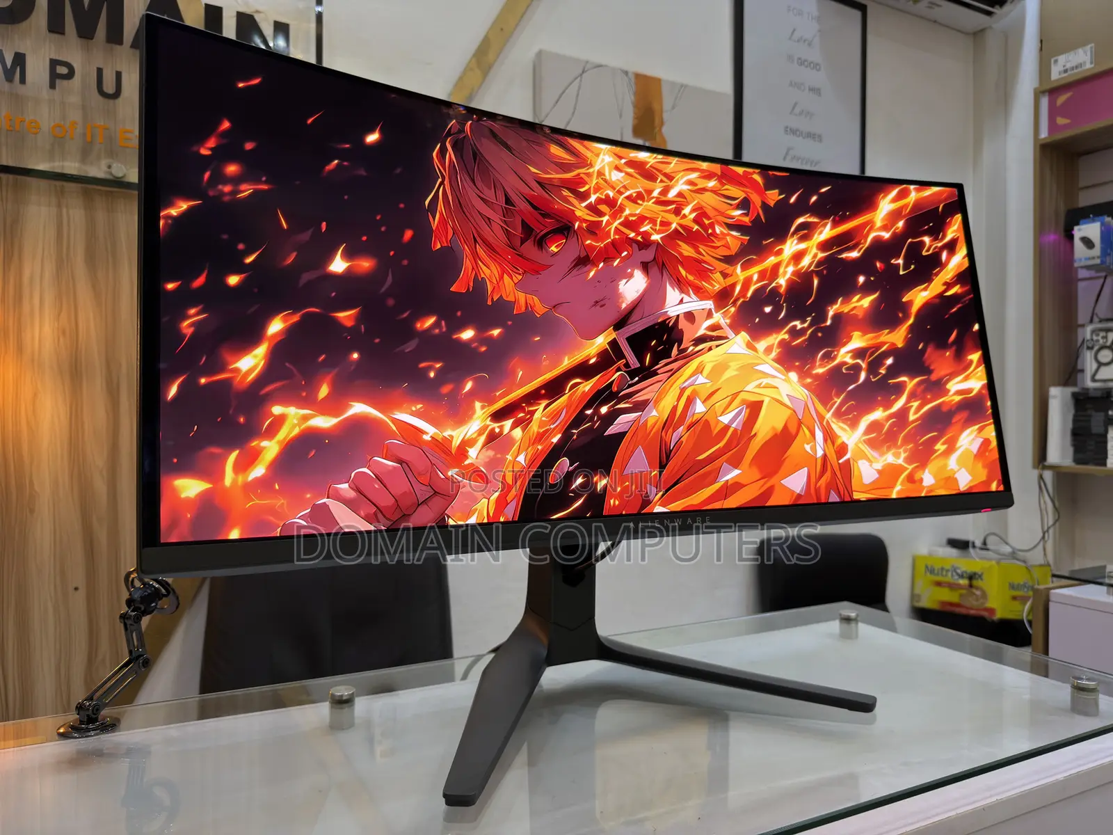 Alienware  Ultrawide (Quantum Dot-Oled )34 Inches  Curved