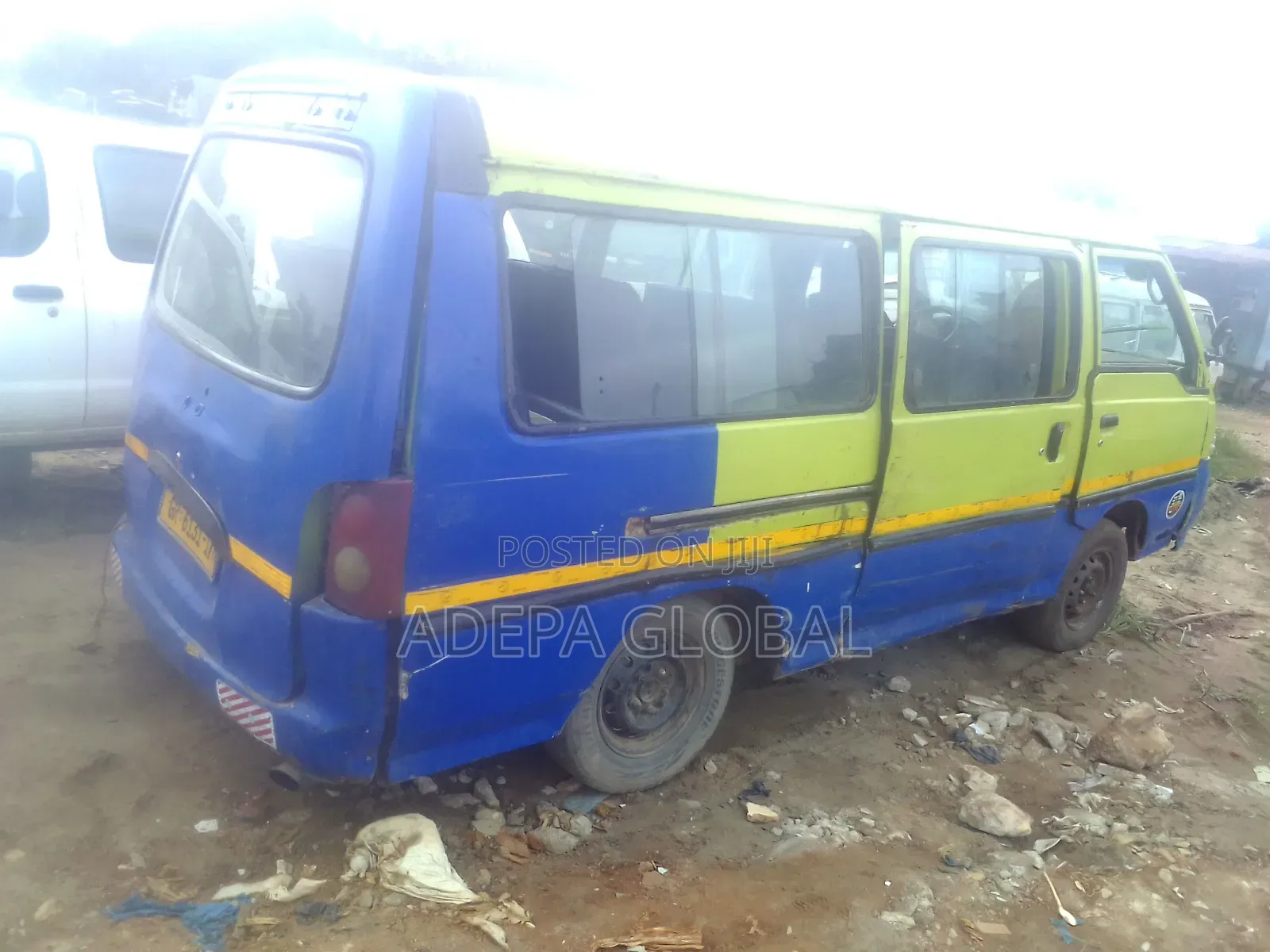 Hyundai H-100 2004 Yellow