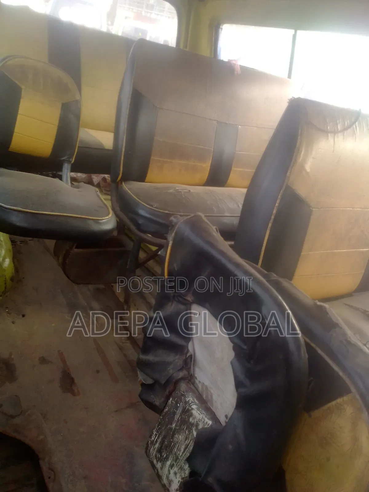 Hyundai H-100 2004 Yellow