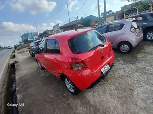 Toyota Vitz 2010 Red