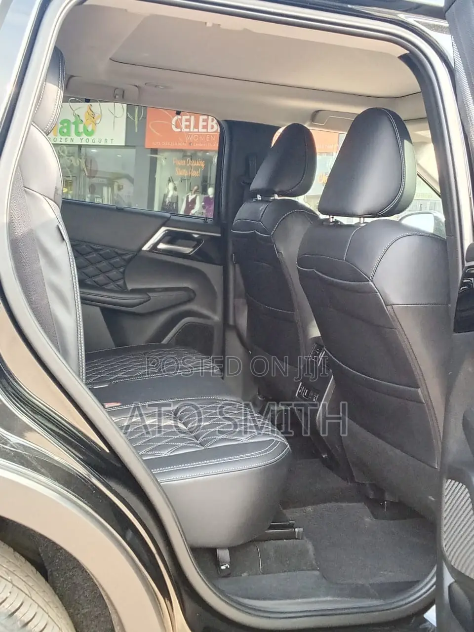 Mitsubishi Outlander 2024 Black