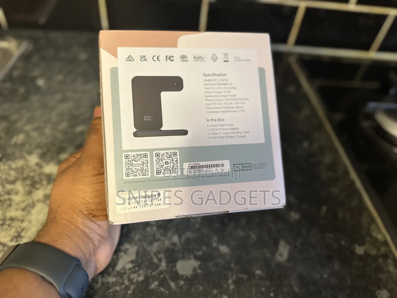 Mint Houz 3 in 1 Wireless Charger