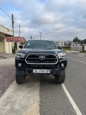 Toyota Tacoma 2017 Black