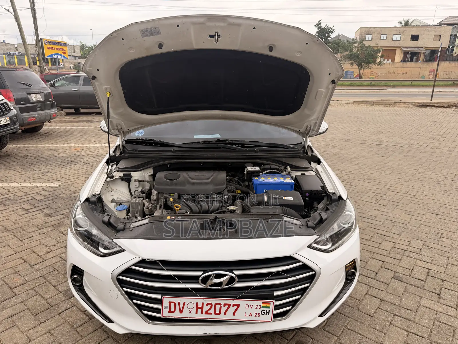 Hyundai Avante 2018 White