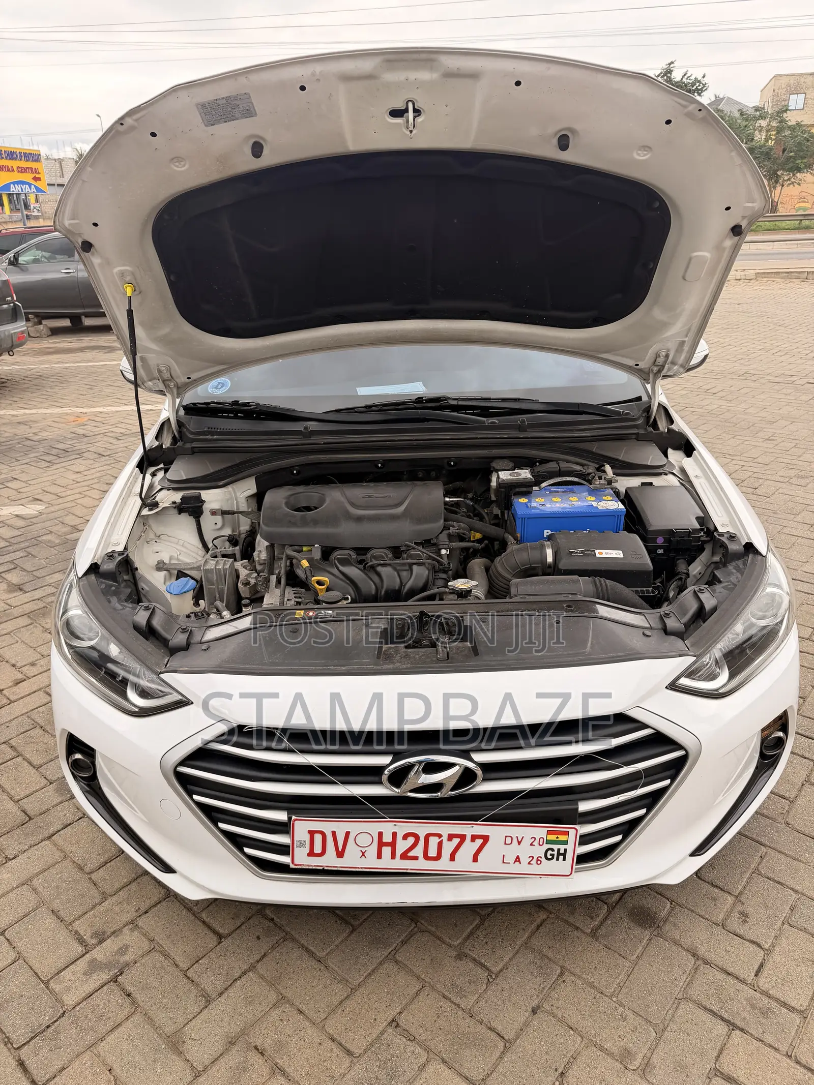 Hyundai Avante 2018 White