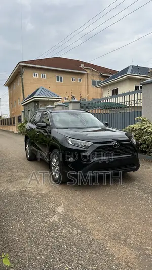 Toyota RAV4 2021 Black