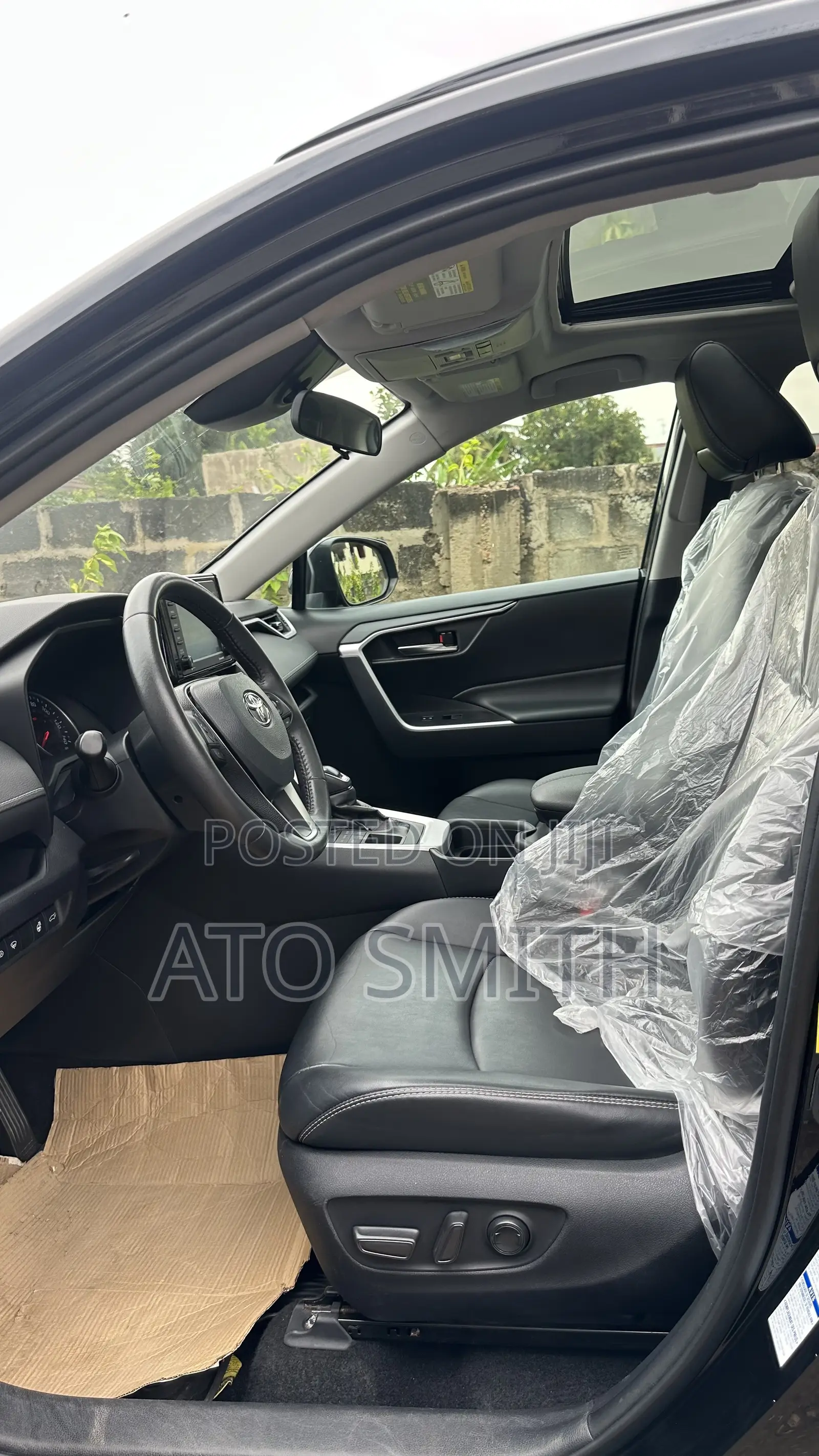 Toyota RAV4 2021 Black