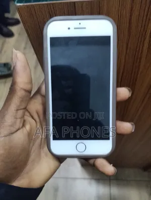 Apple iPhone 7 128 GB Gold