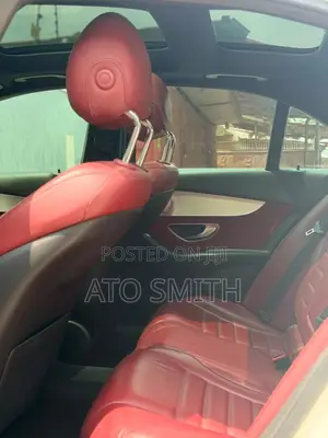 Mercedes-Benz C300 2019 White