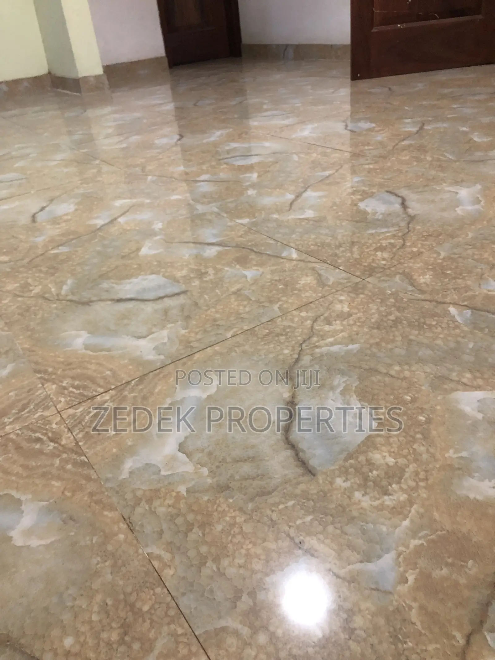 2bdrm Apartment in Kwabenya Acp Road for rent