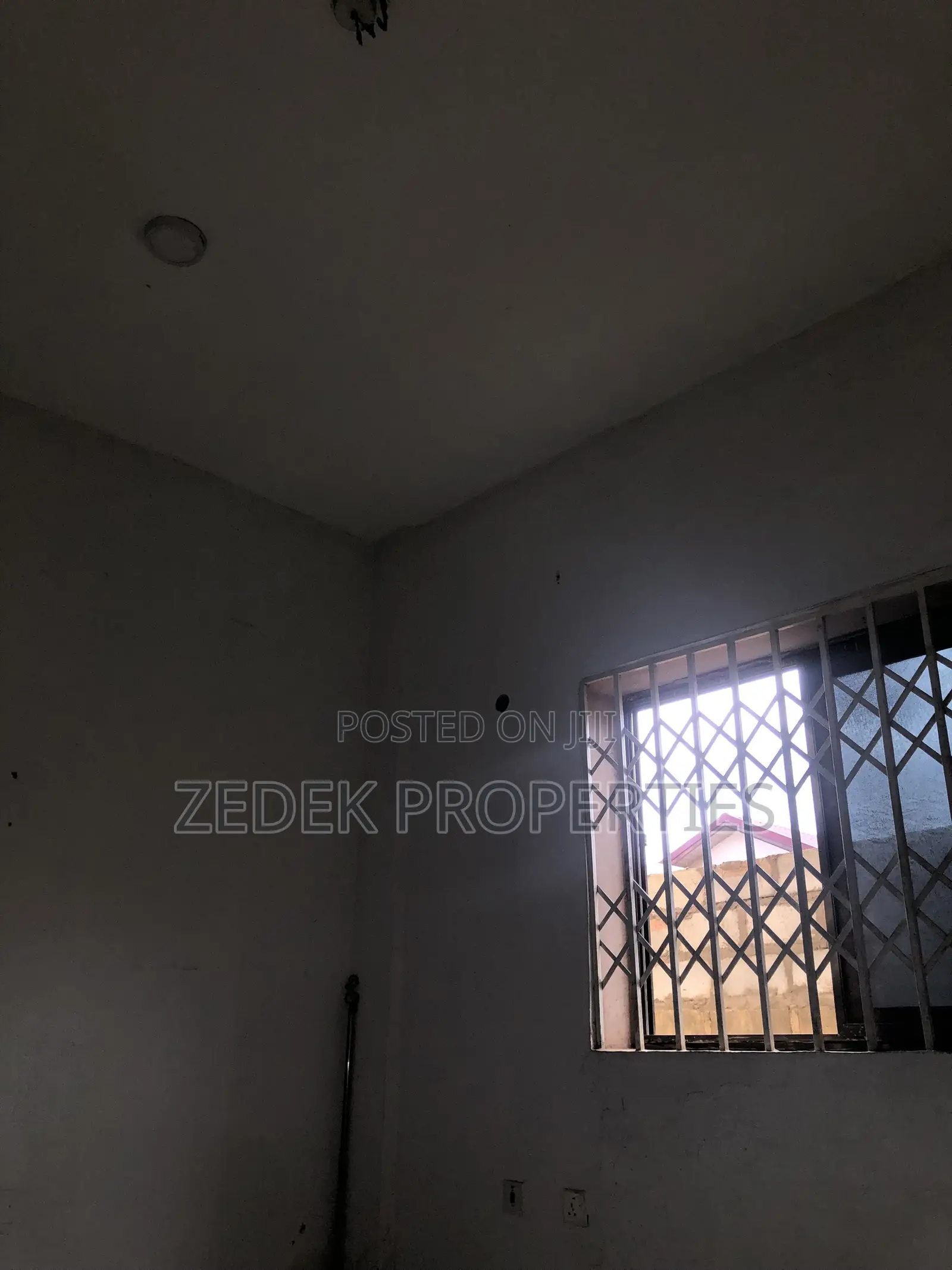 2bdrm Apartment in Kwabenya-Ashonman for rent