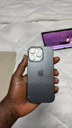 Apple iPhone 16 Pro 128 GB Black