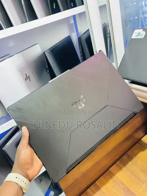 Laptop Asus TUF Gaming A17 8GB AMD Ryzen 7 SSD 512GB