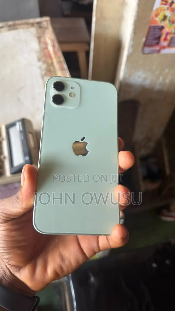 Apple iPhone 12 64 GB White