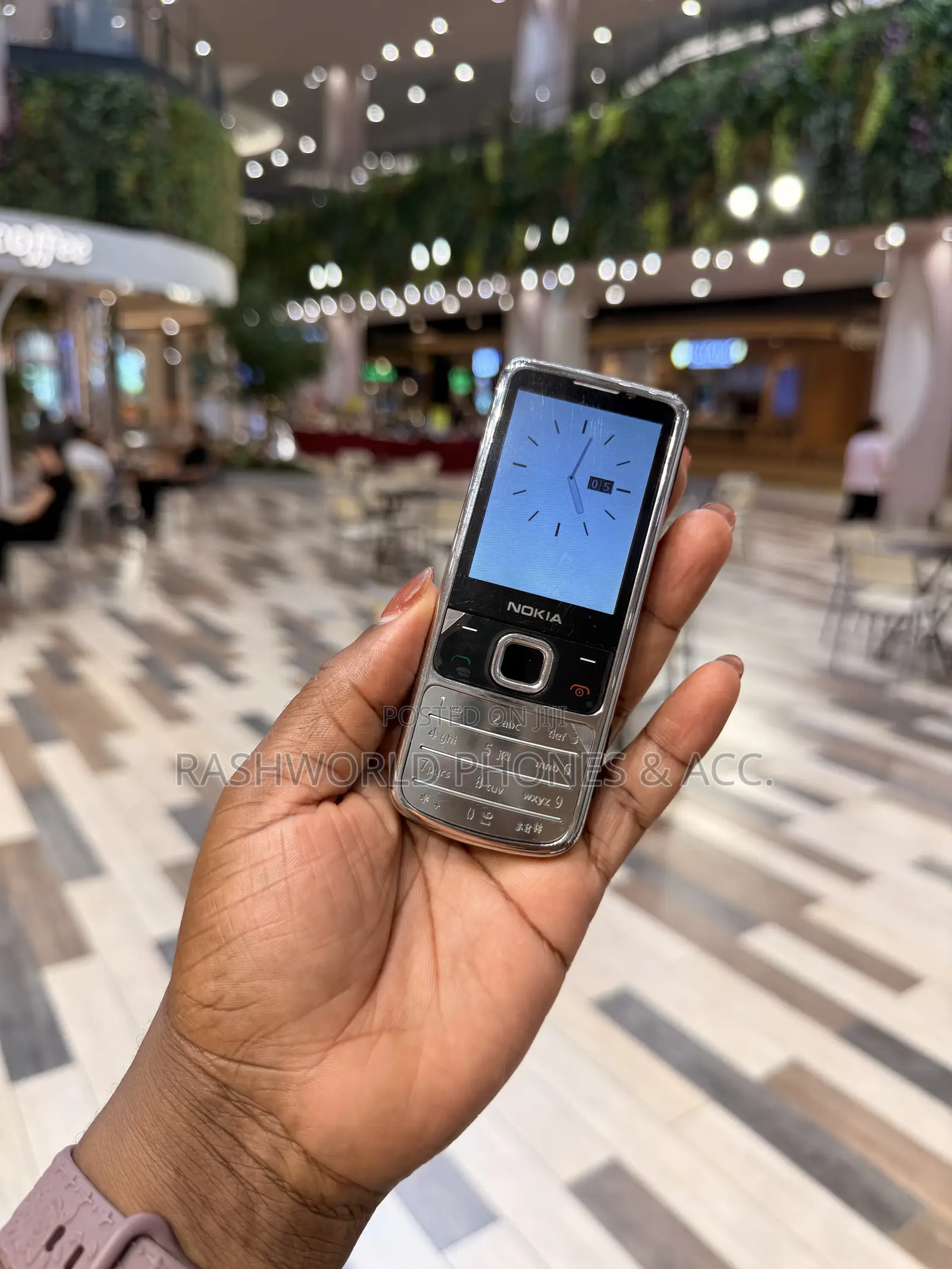Nokia 6700 classic Silver