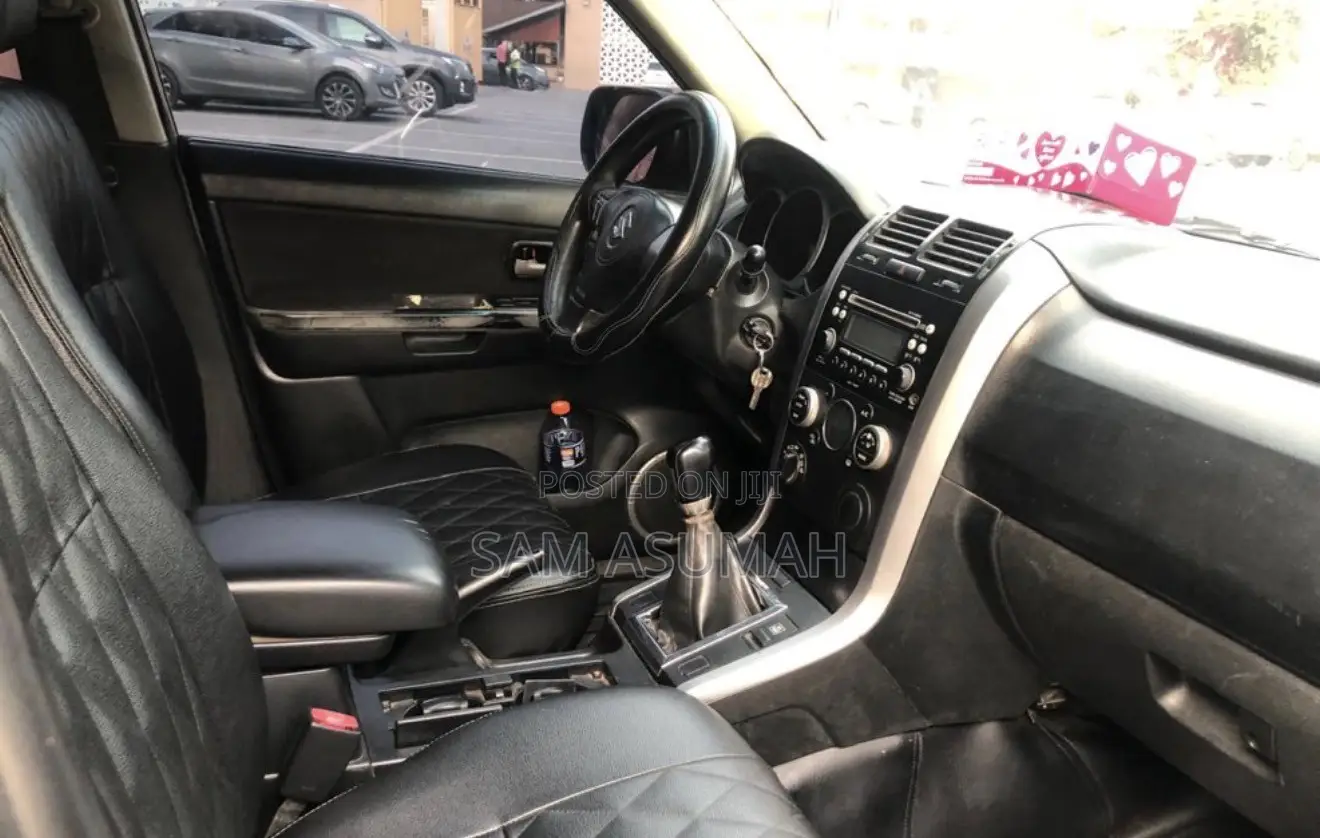 Suzuki Grand Vitara 2.4 Limited 2011 Gray