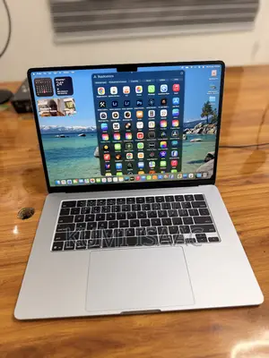 New Laptop Apple MacBook Air 16GB Apple M4 SSD 256GB