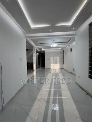 5bdrm House in Eastlegon Hills for sale