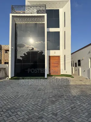 5bdrm House in Eastlegon Hills for sale