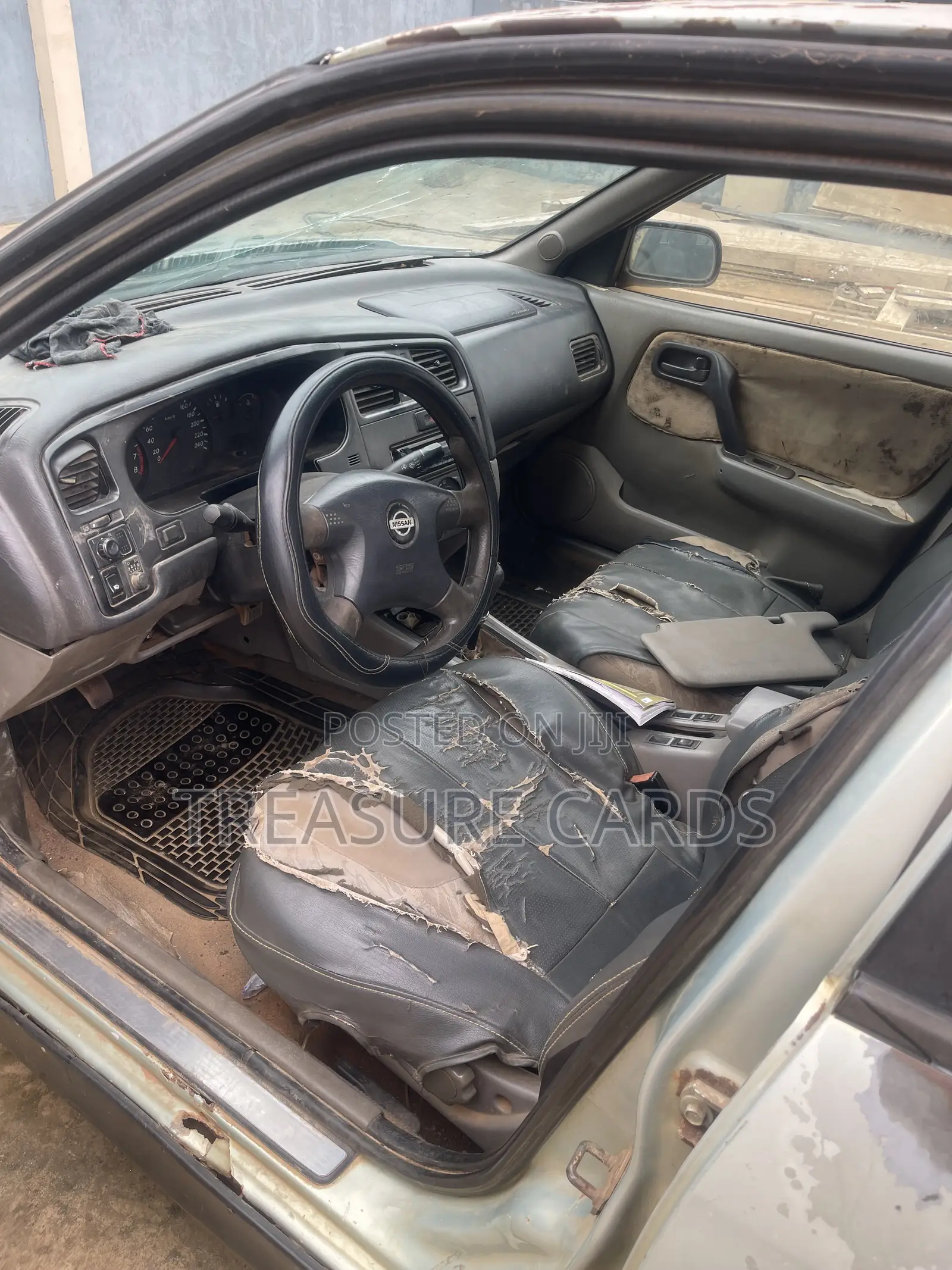 Nissan Primera 2009 Beige