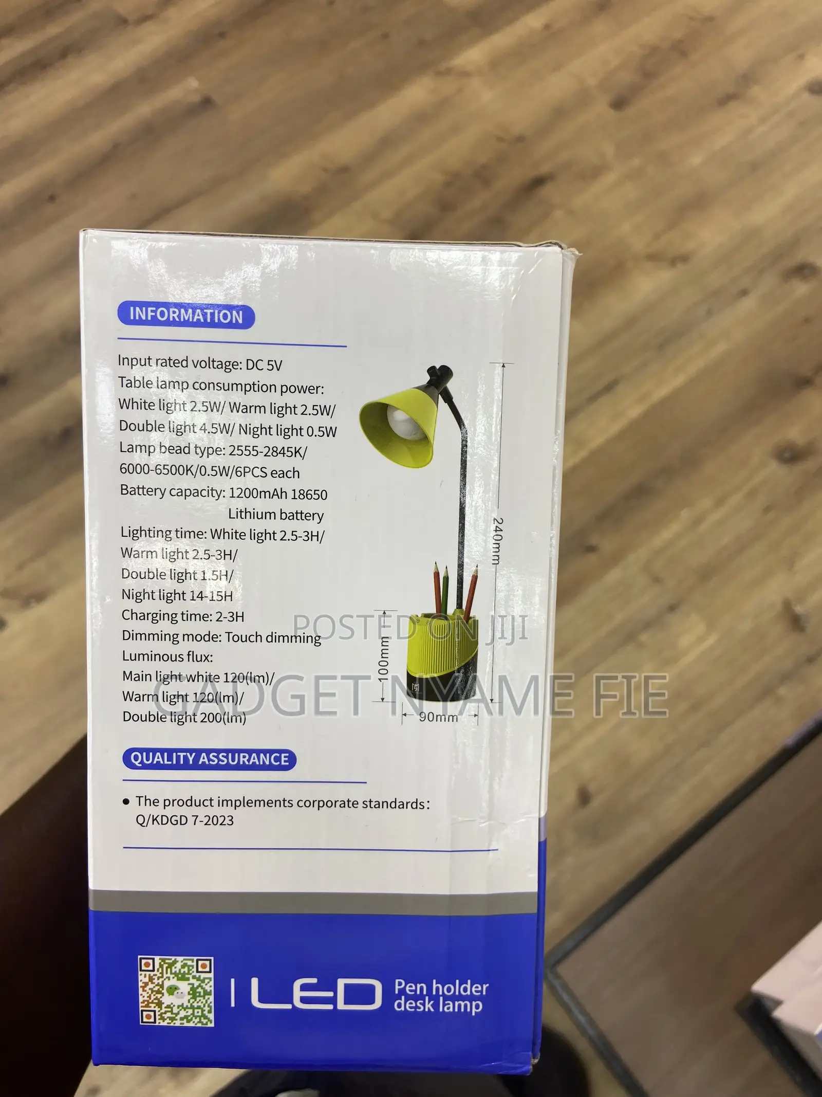 Rechargeable Desktop Lamp With Pen Holder