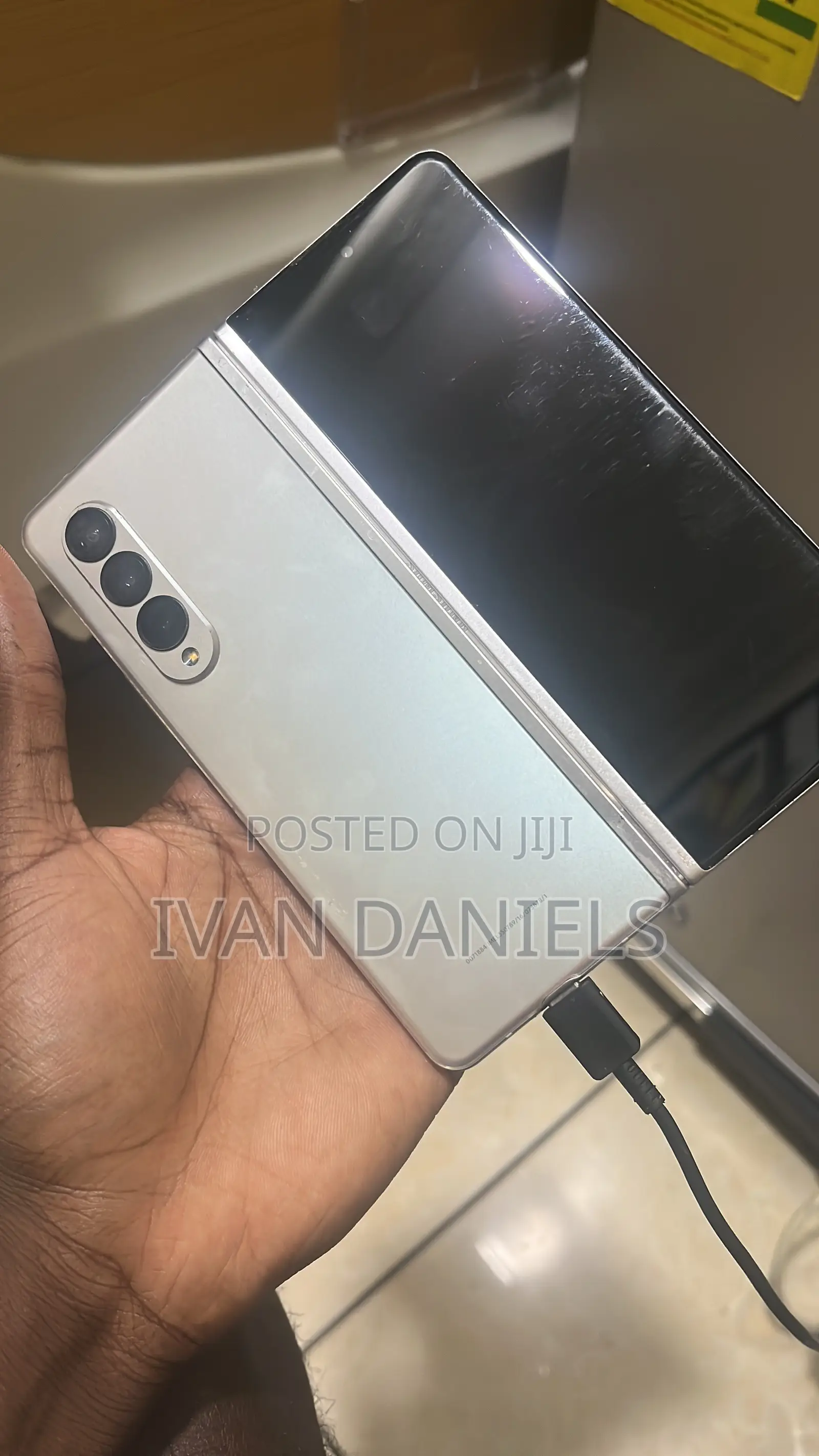 Samsung Galaxy Z Fold 3 256 GB Rose Gold