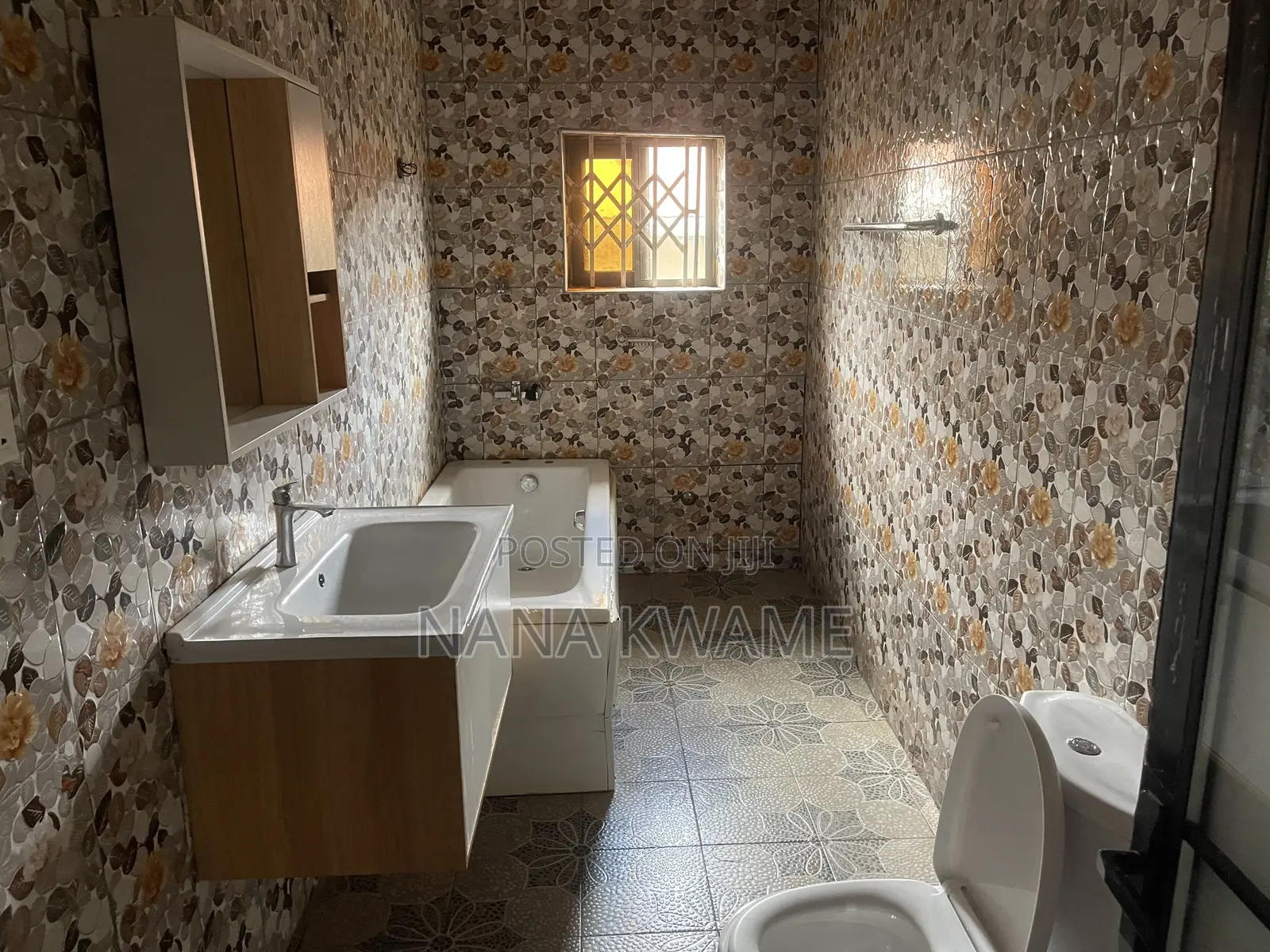 Furnished 4bdrm House in Richmoni Estate, Kumasi Metropolitan for rent