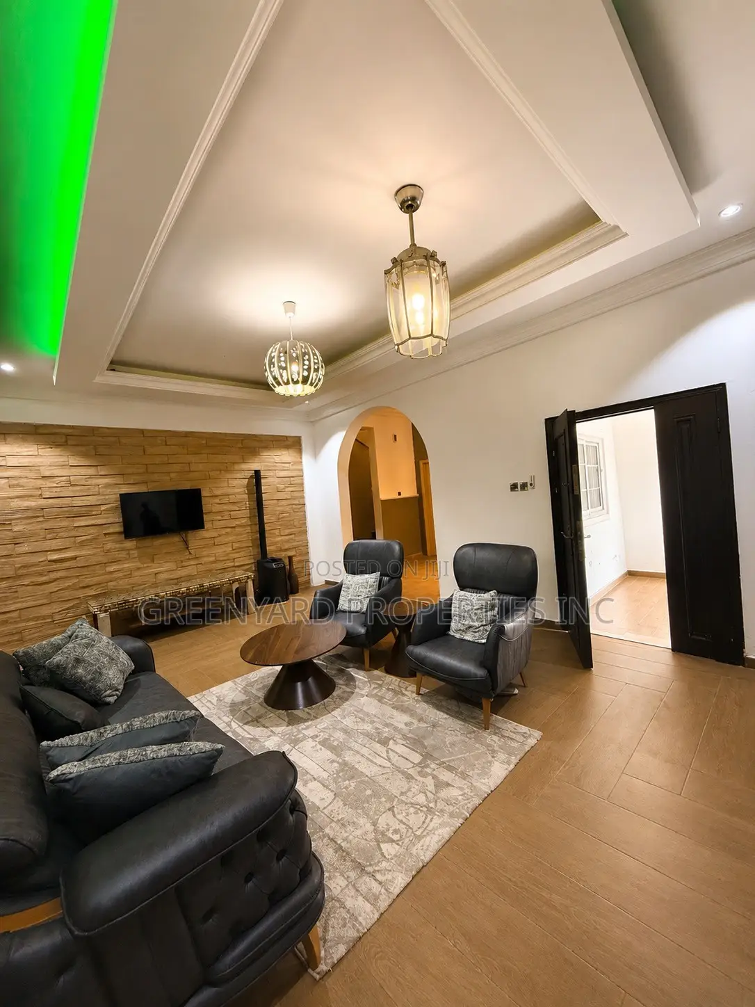 Furnished 5bdrm House in American 🇺🇸 House, East Legon for sale